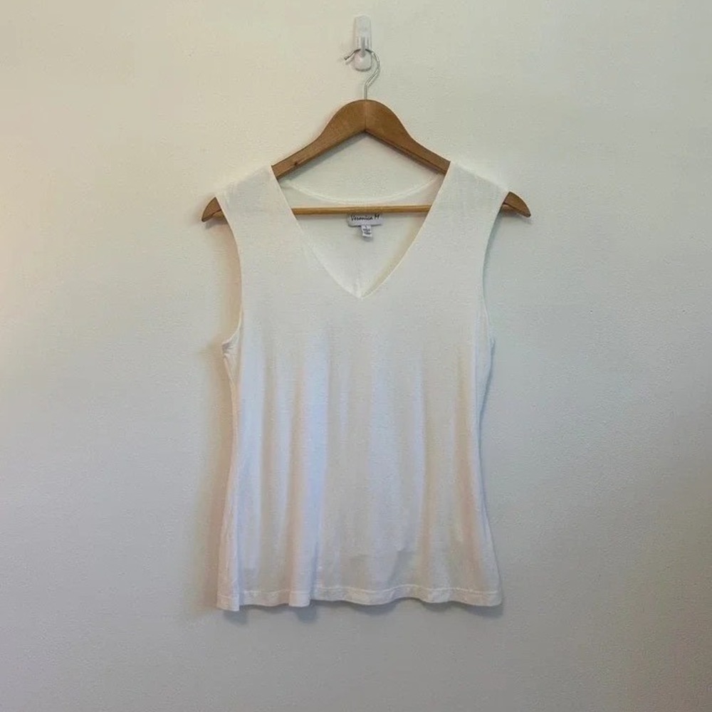 Veronica M V-Neck Sleeveless Jersey Knit Tank Top in White | Size Large